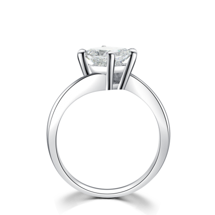 18K公主方鑽石戒指
