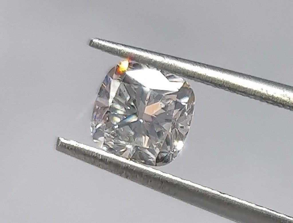 1.01ct Cushion G SI1